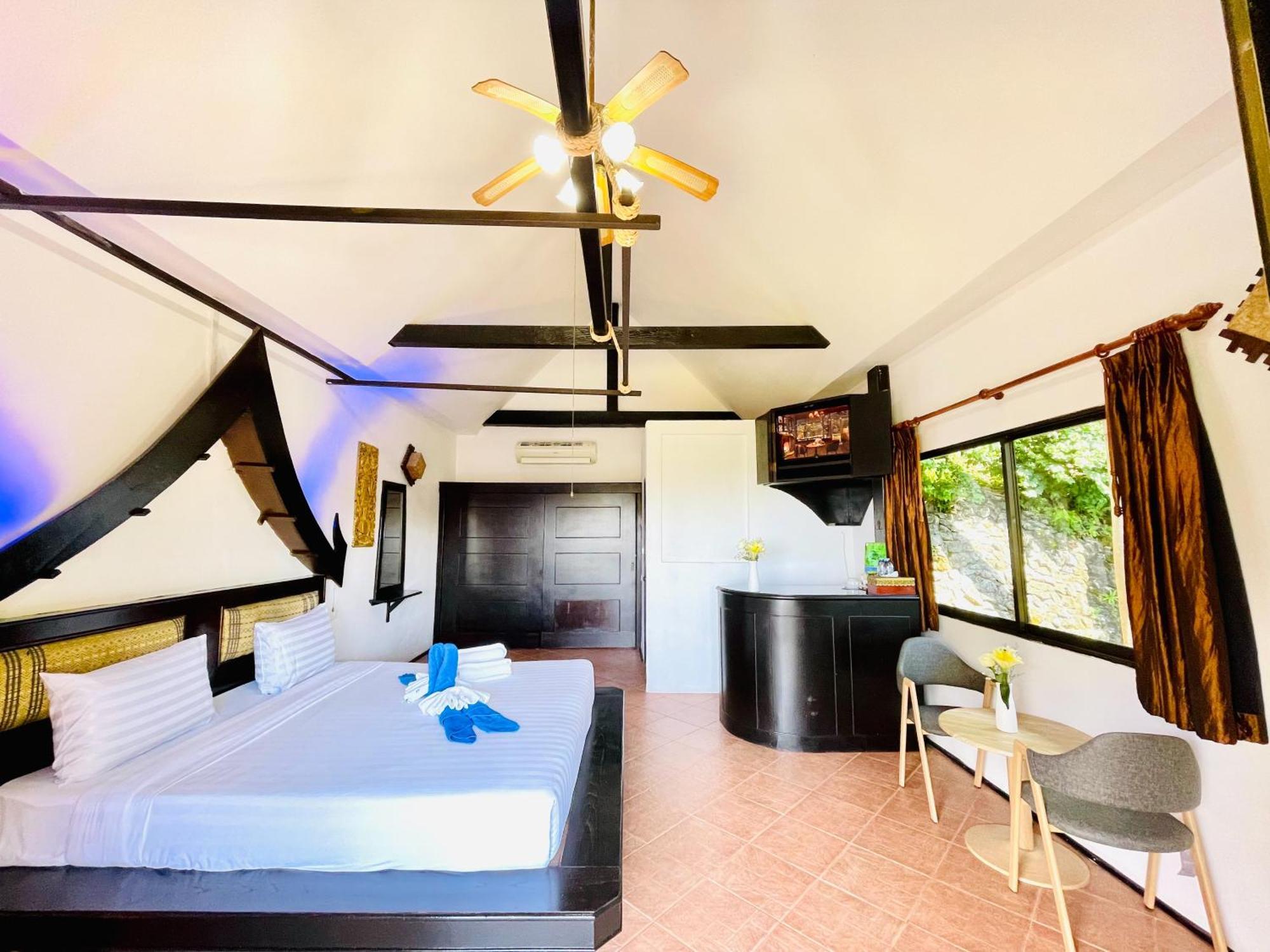 Boomerang Village Resort Kata エクステリア 写真